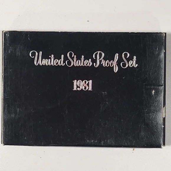 1981 S Gem Proof US Mint Set With Susan B Anthony In Original Black Gov Pack - Picture 3 of 3